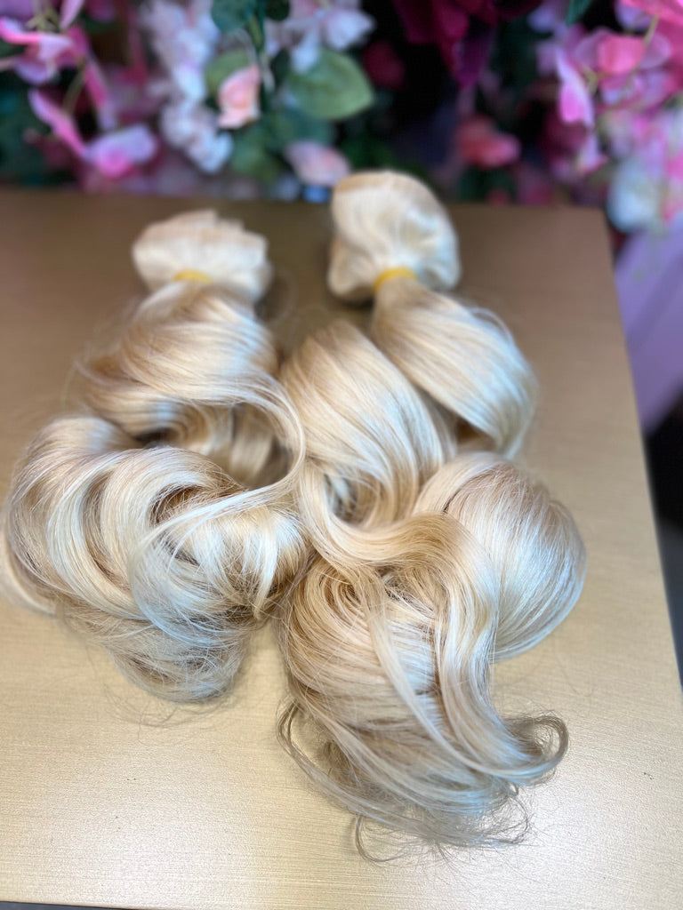 Natural Blonde Clip Ins 100g set Natural Wavy 18"