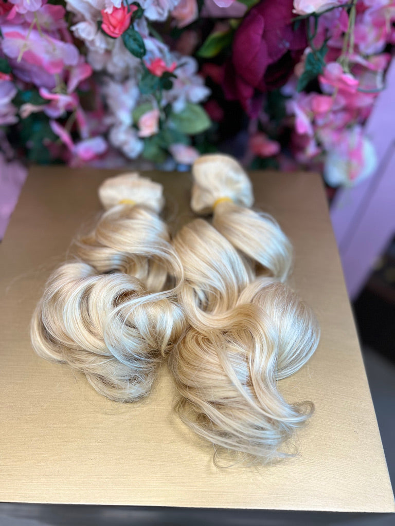 Natural Blonde Clip Ins 100g set Natural Wavy 18"