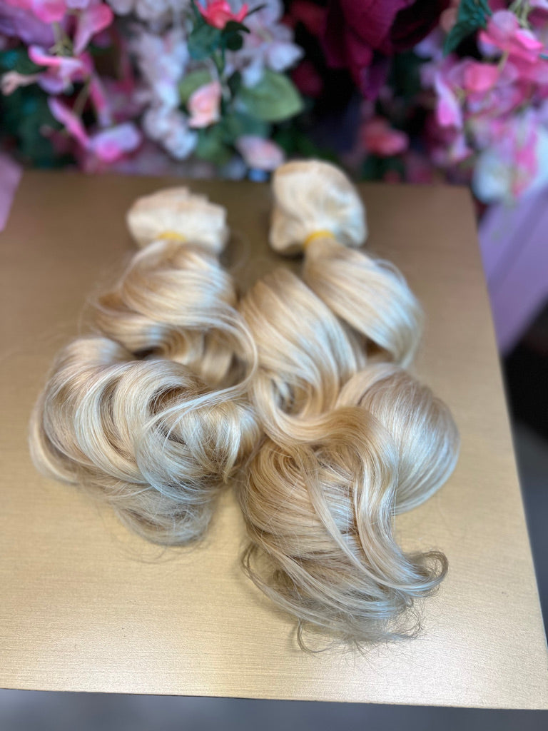 Natural Blonde Clip Ins 100g set Natural Wavy 18"