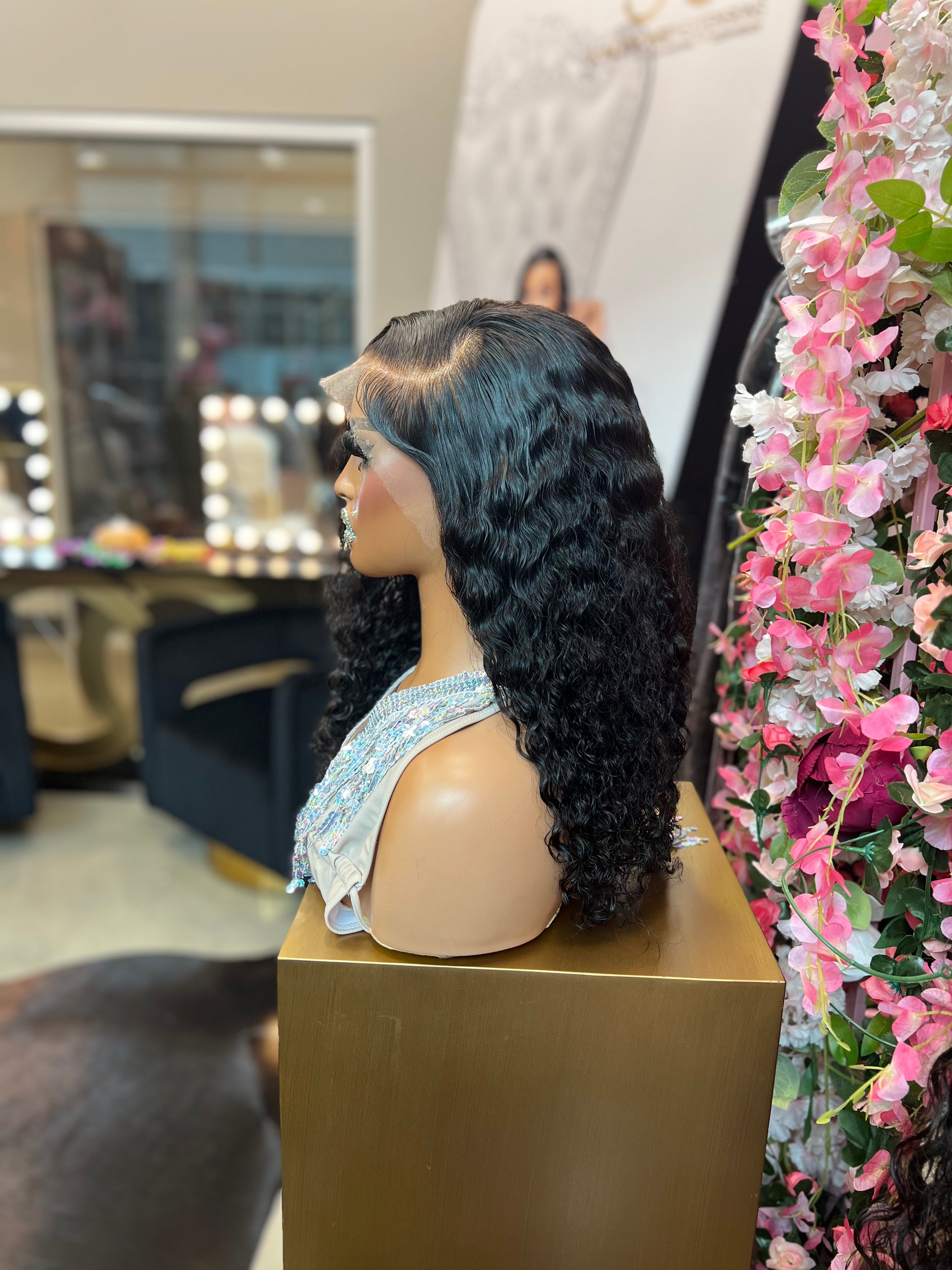 18" Curly HD Frontal Wig